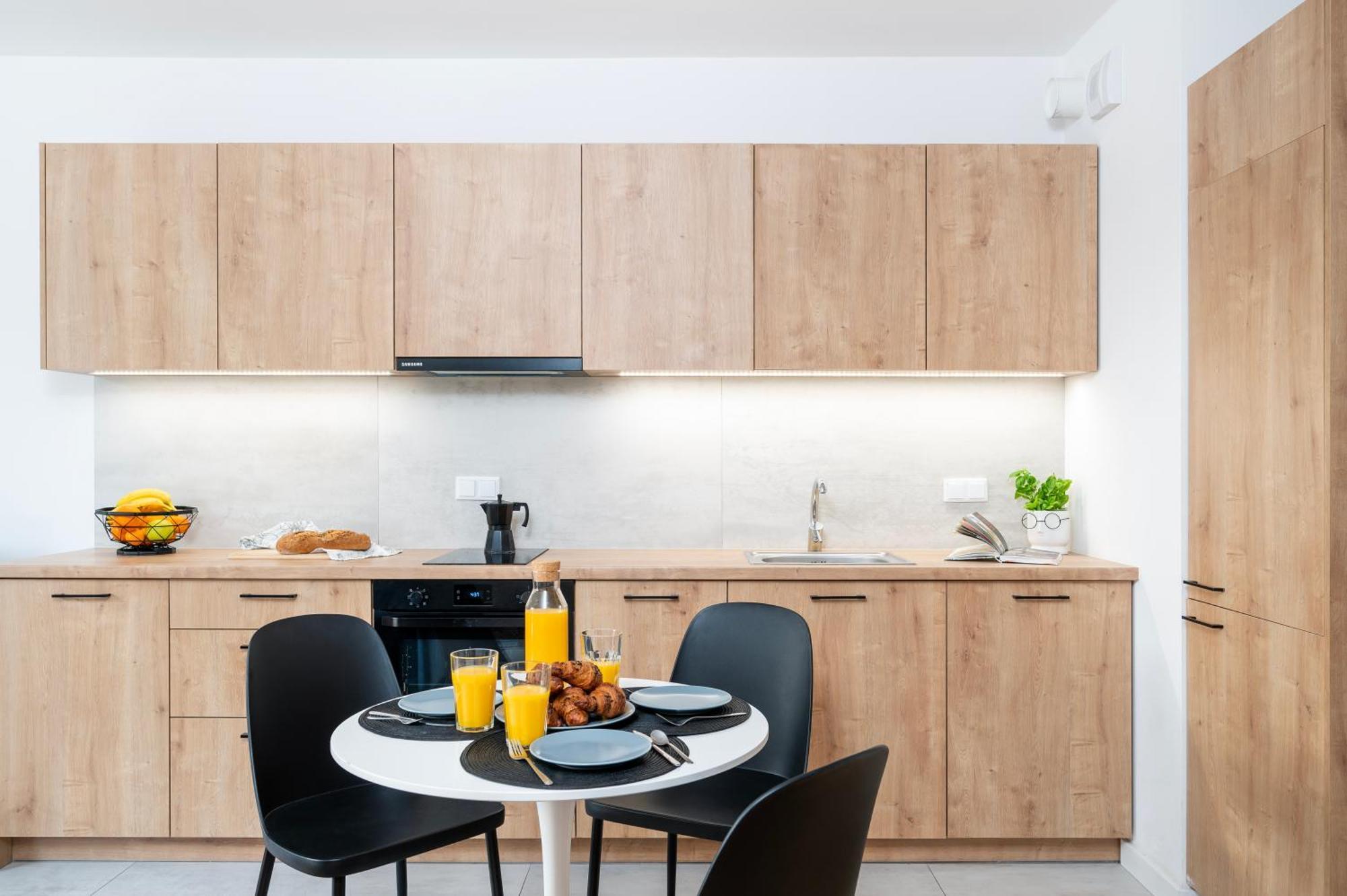 Apartamenty Fuzja - Komfortowe Mieszkania Blisko Centrum Lodzi Garaz 外观 照片