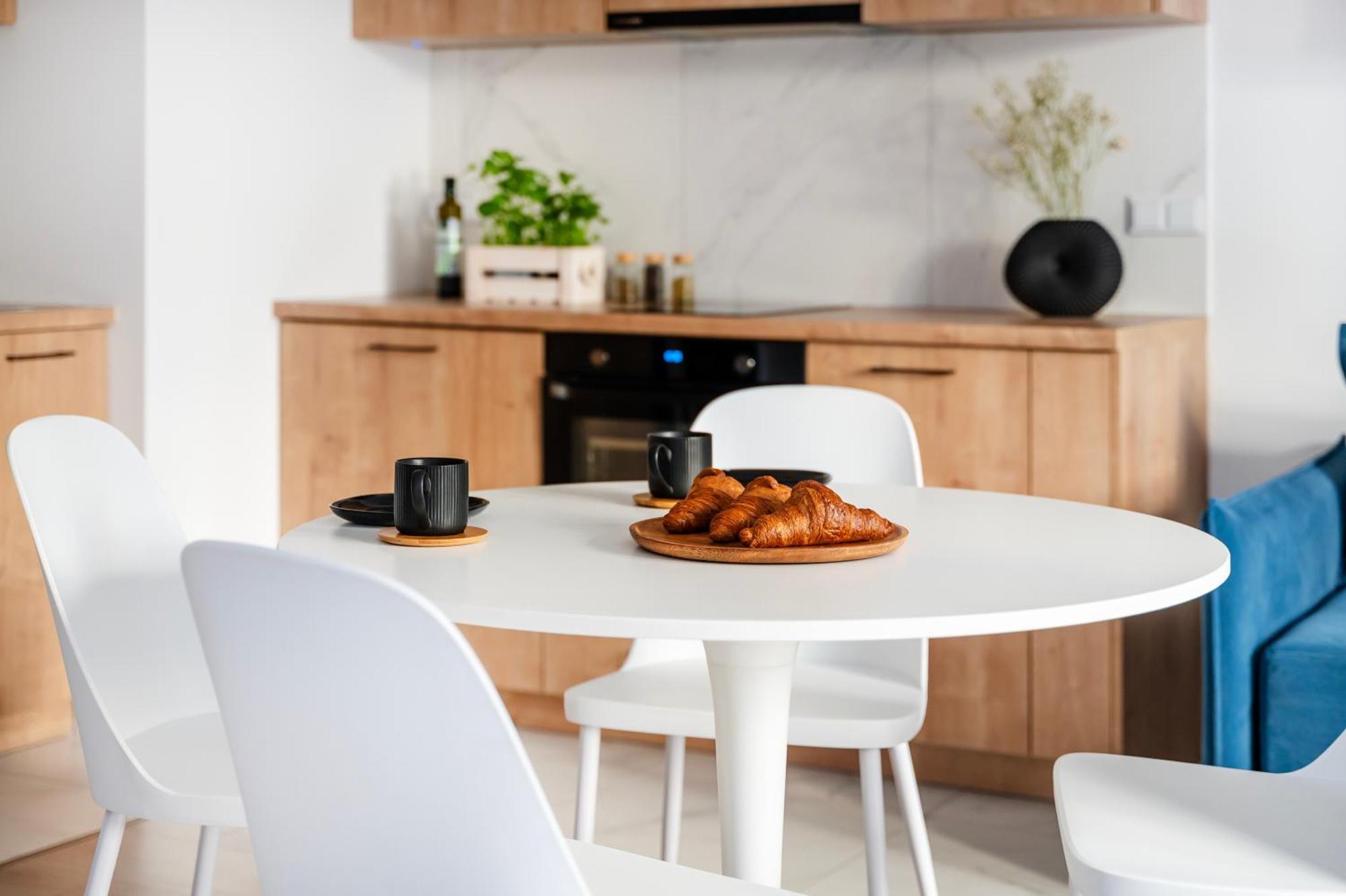 Apartamenty Fuzja - Komfortowe Mieszkania Blisko Centrum Lodzi Garaz 外观 照片