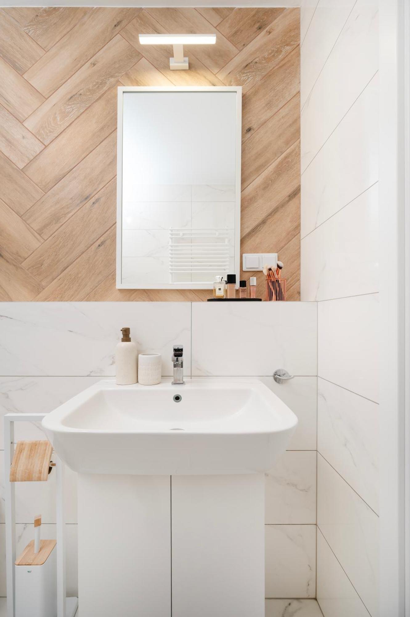 Apartamenty Fuzja - Komfortowe Mieszkania Blisko Centrum Lodzi Garaz 外观 照片